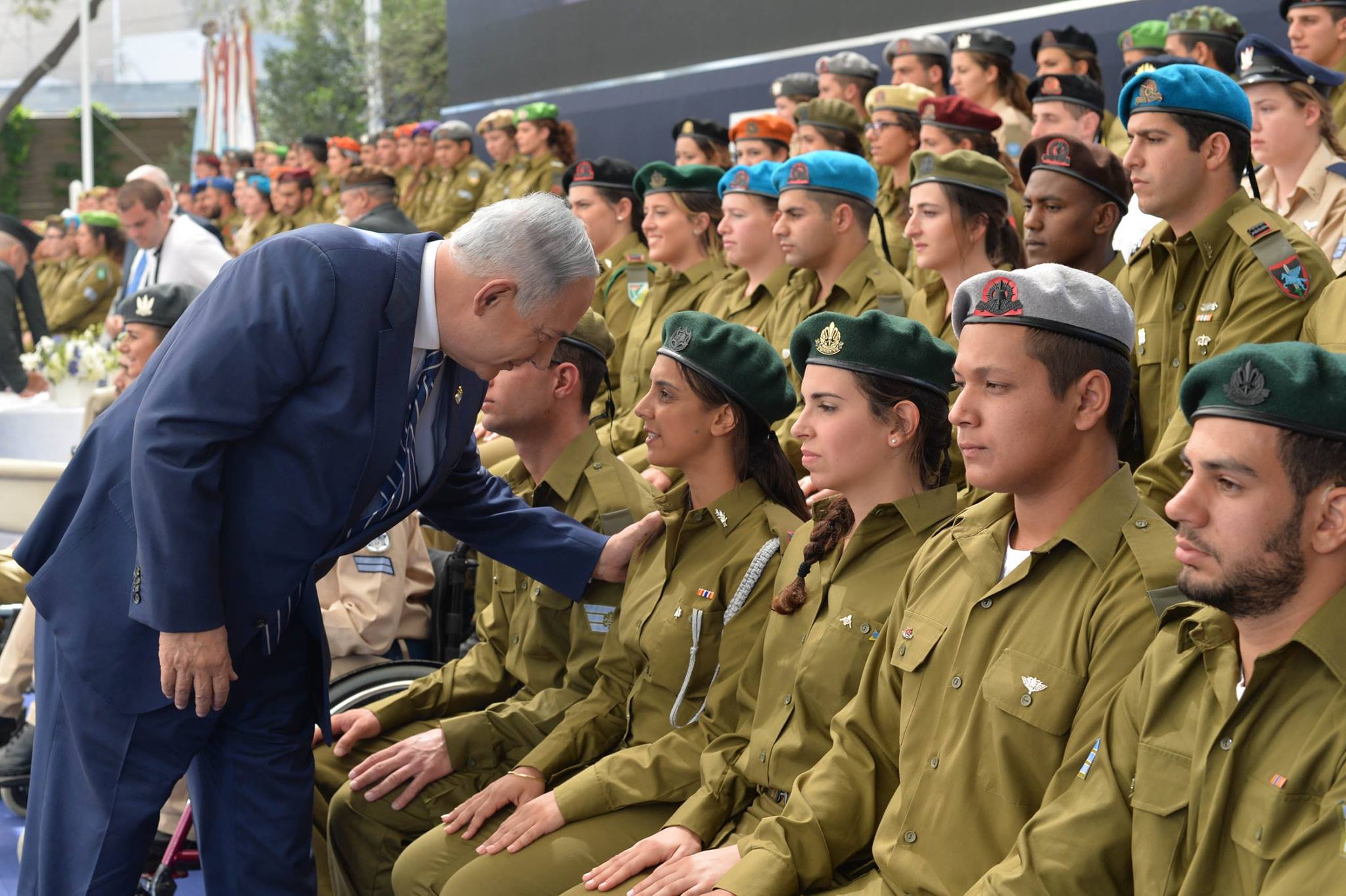 Netanyahu congratulates troops