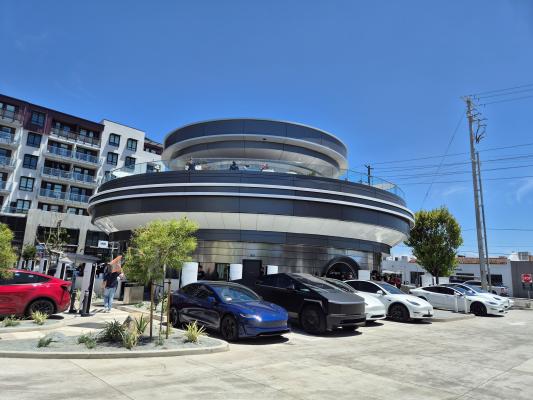 Tesla Diner