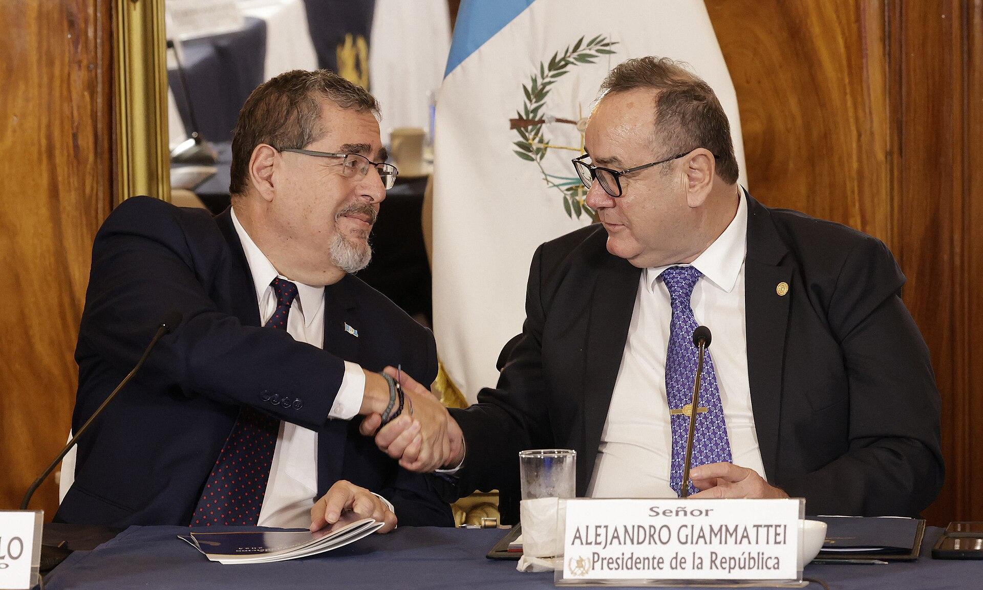 Guatemalan President elect Bernardo Arevalo and President Alejandro Giammattei