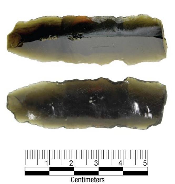 Obsidian artiface from Central Mexico found in US.