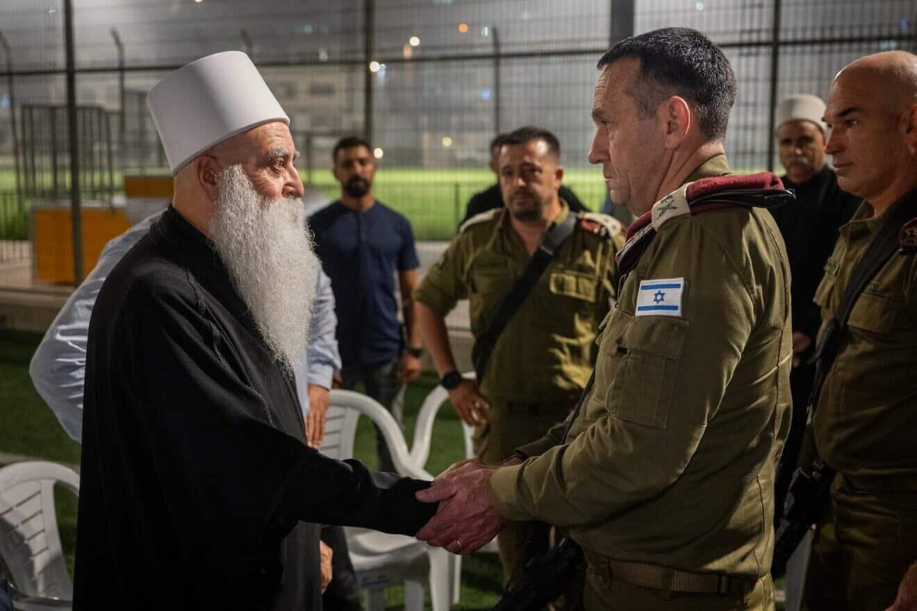 Druze leader Shaykh Mowafag Tarif and Lt Gen Herzi Halevi at Majdal Shams